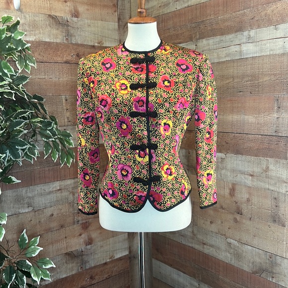 Carlisle Jackets & Coats Carlisle Vintage 8s Pink Gold Floral